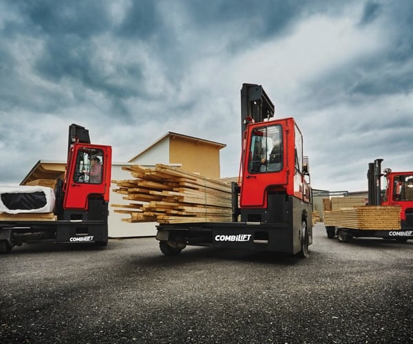 Combilift-–-Combi-C-Series-–-Multi-directional-Forklift-–-Long-Load-Handling-Engineered-Wood-Lumber-Timber-Multiple-Trucks-